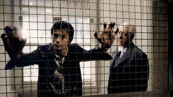 ორნი ქალაქში ქართულად | Deux hommes dans la ville Qartulad